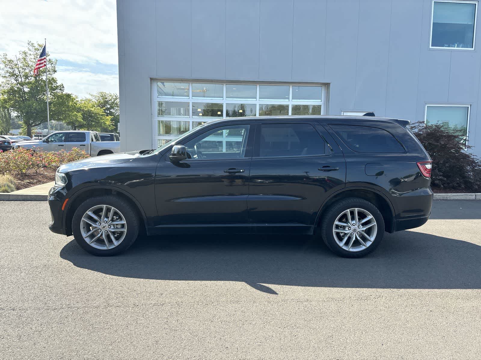 2022 Dodge Durango GT photo 2
