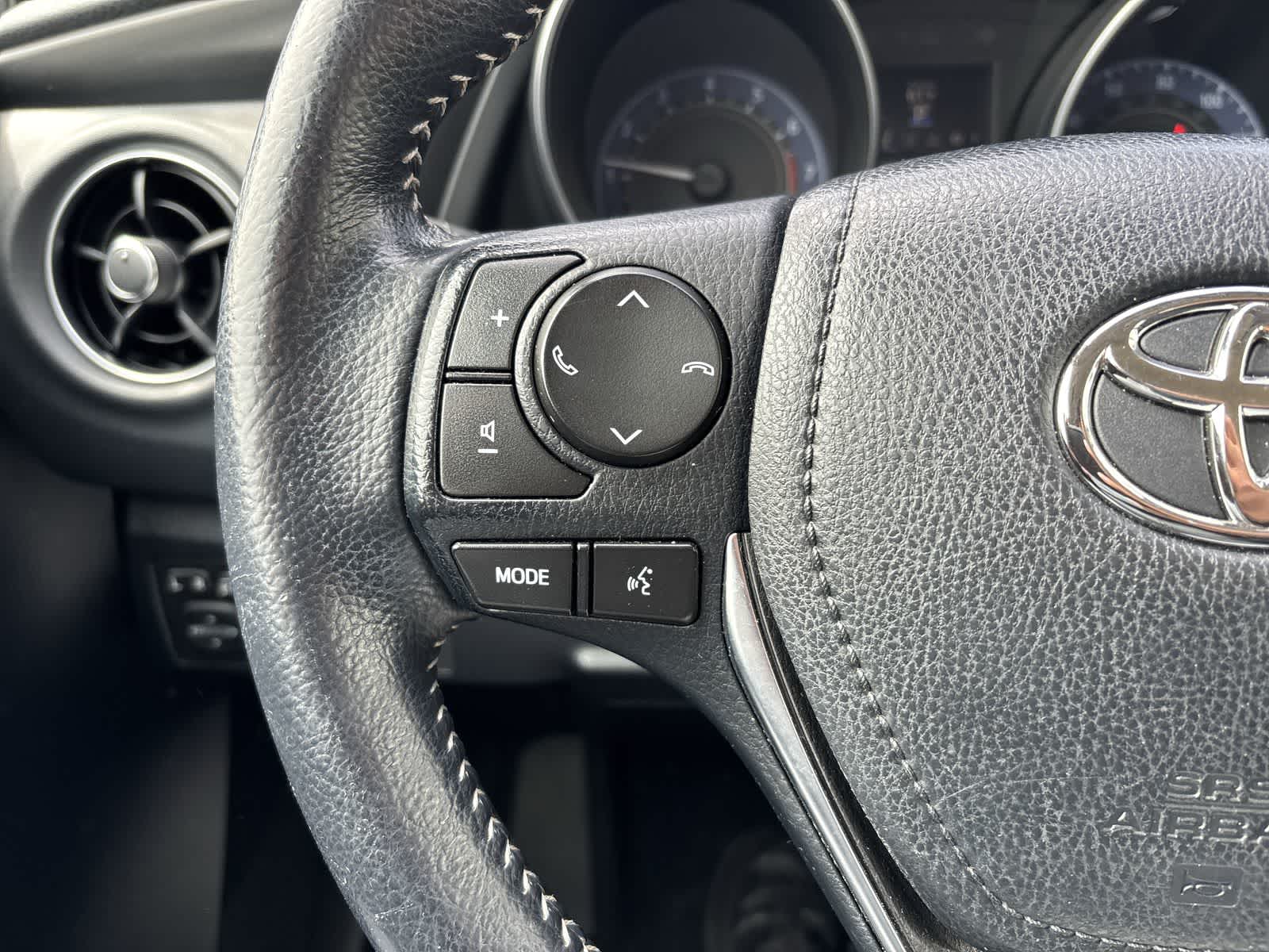 Thumbnail: 2018 Toyota Corolla iM - 10