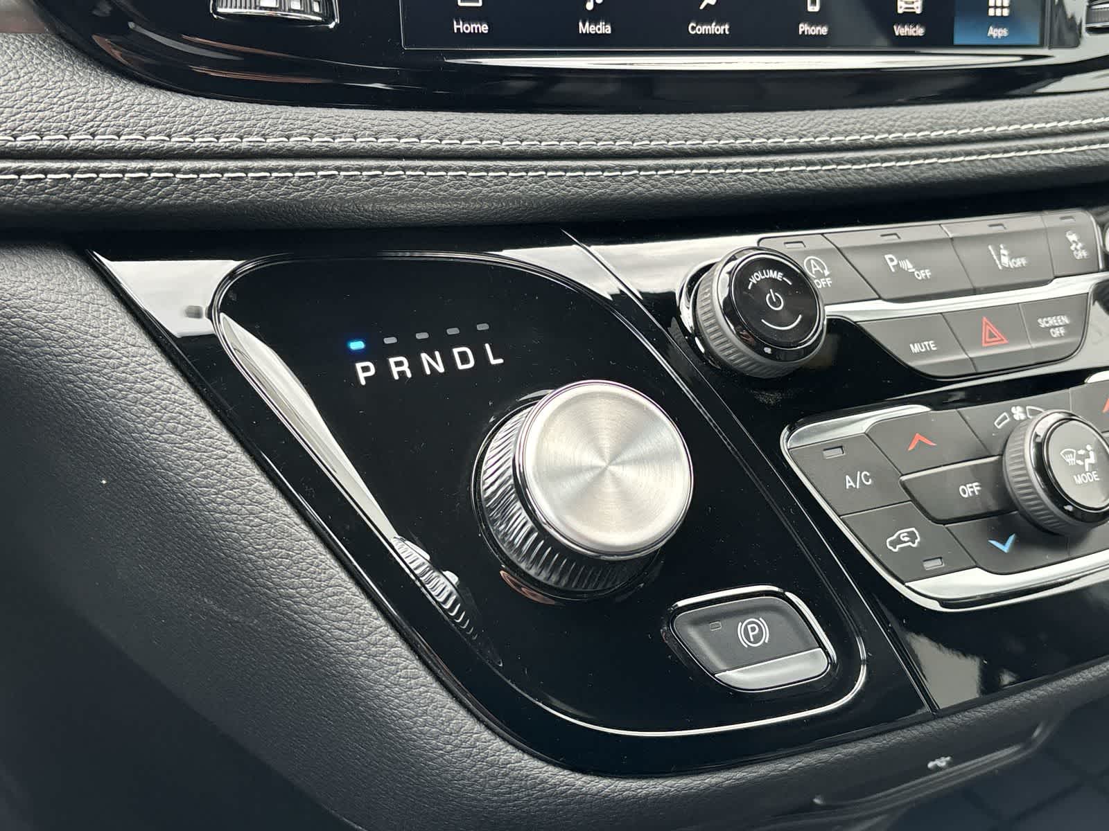 Thumbnail: 2026 Chrysler Pacifica - 23