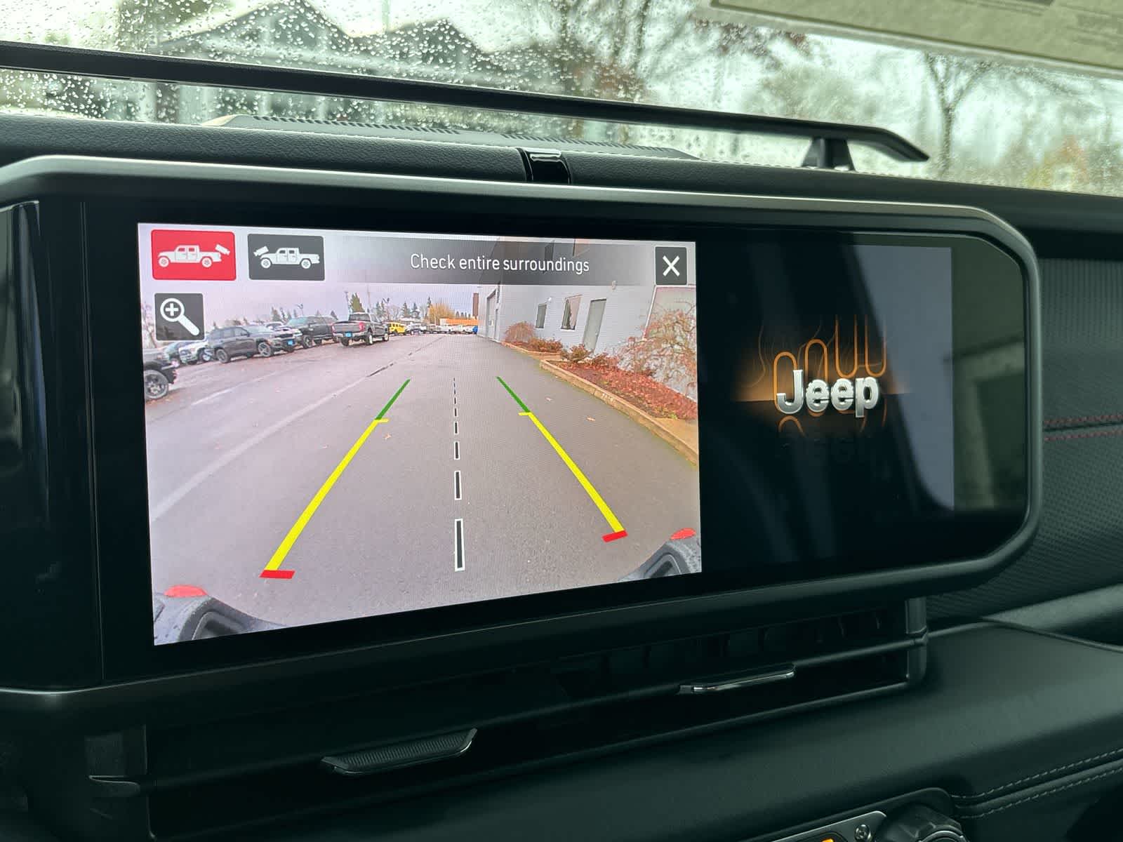 Thumbnail: 2026 Jeep Gladiator - 21