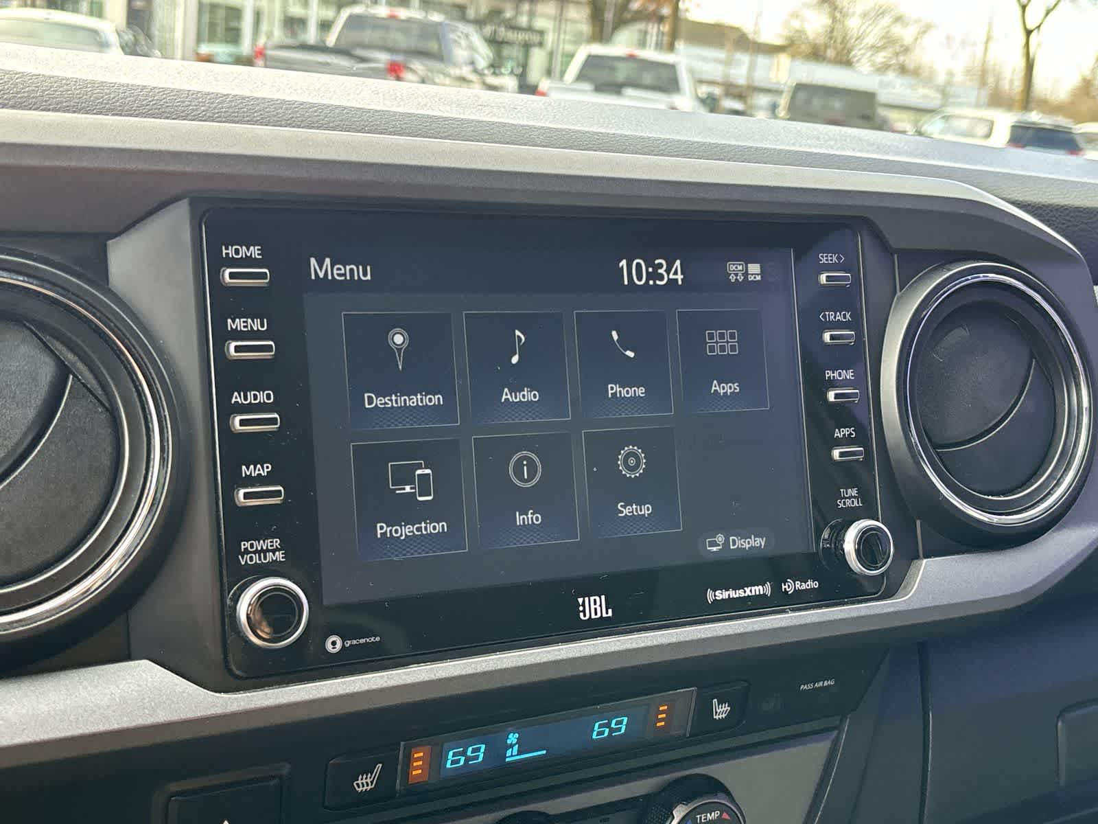 Thumbnail: 2021 Toyota Tacoma - 15