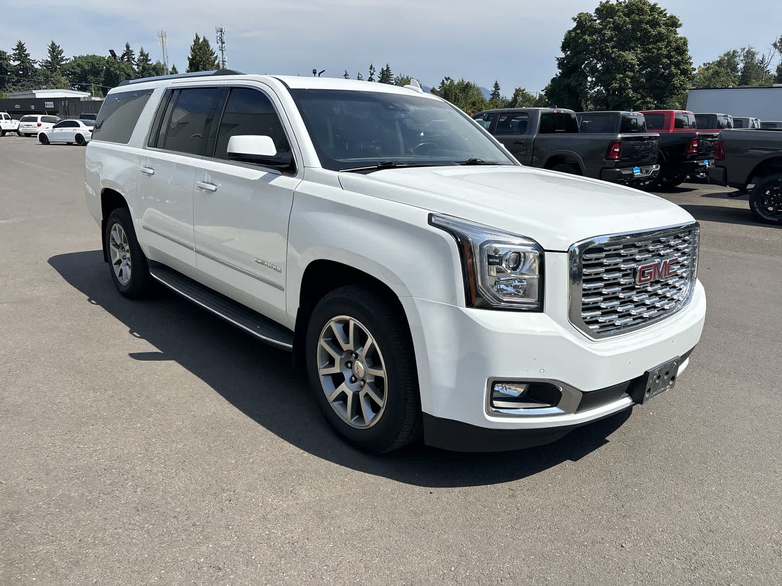 Thumbnail: 2018 GMC Yukon XL - 6