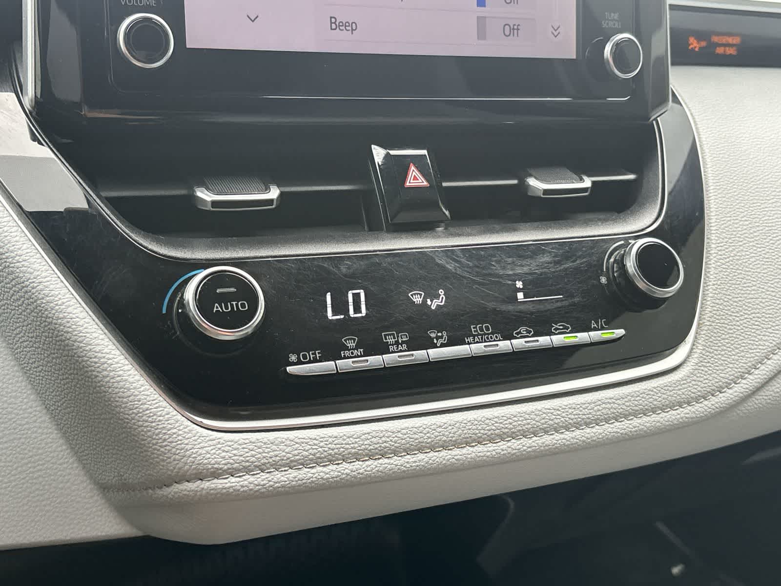 Thumbnail: 2020 Toyota Corolla - 18