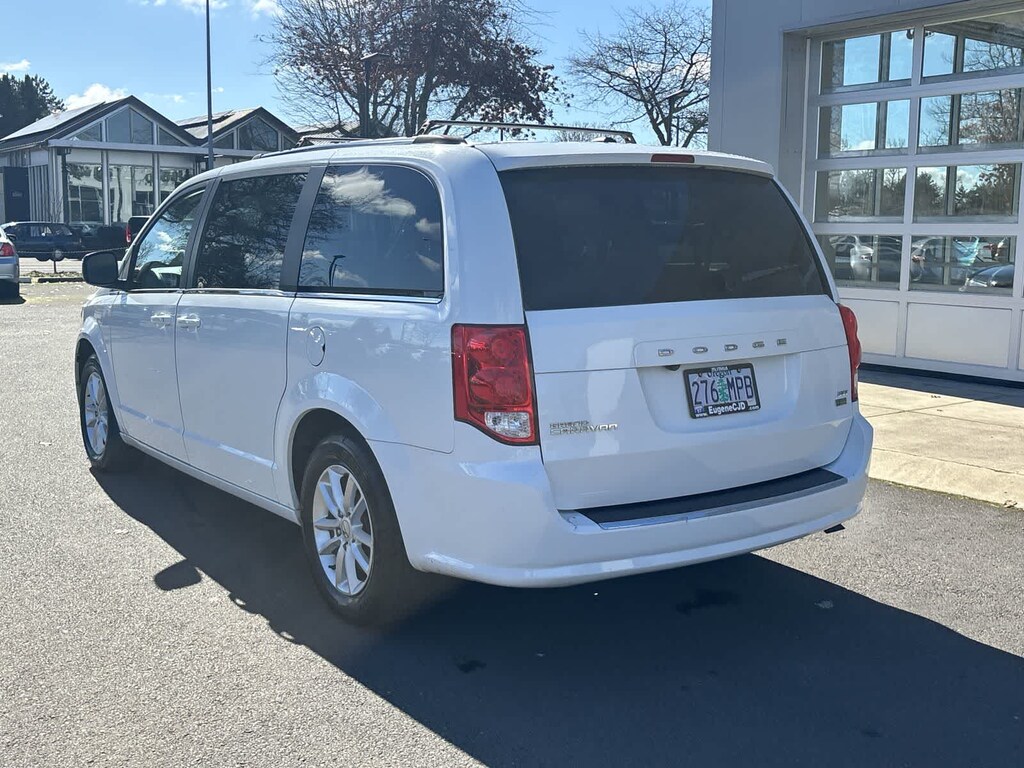 Used 2019 Dodge Grand Caravan SXT Van Passenger Van