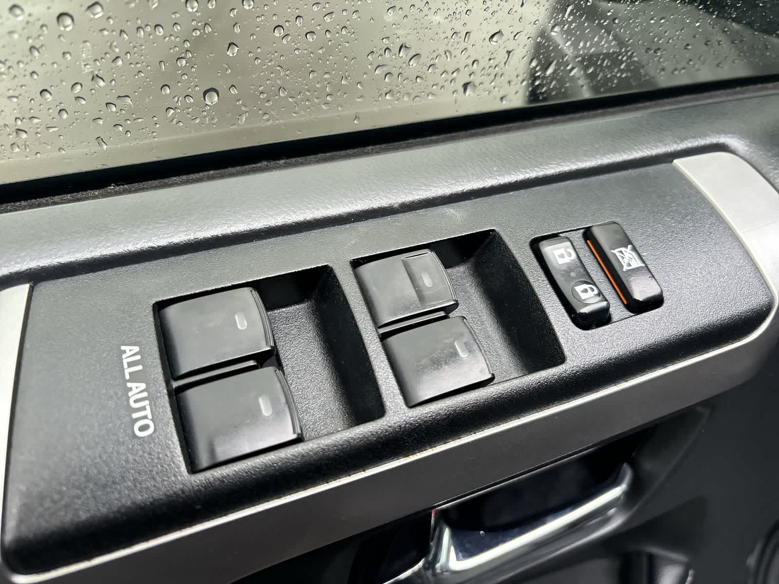 Thumbnail: 2019 Toyota 4Runner - 8