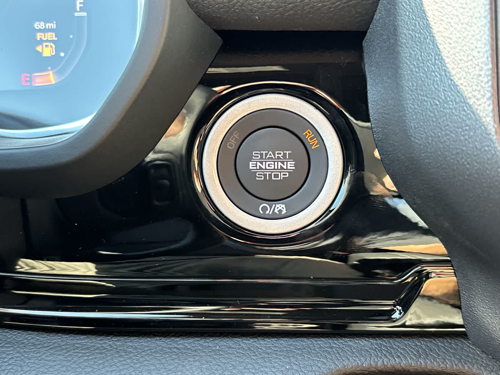 Thumbnail: 2026 RAM 1500 - 17