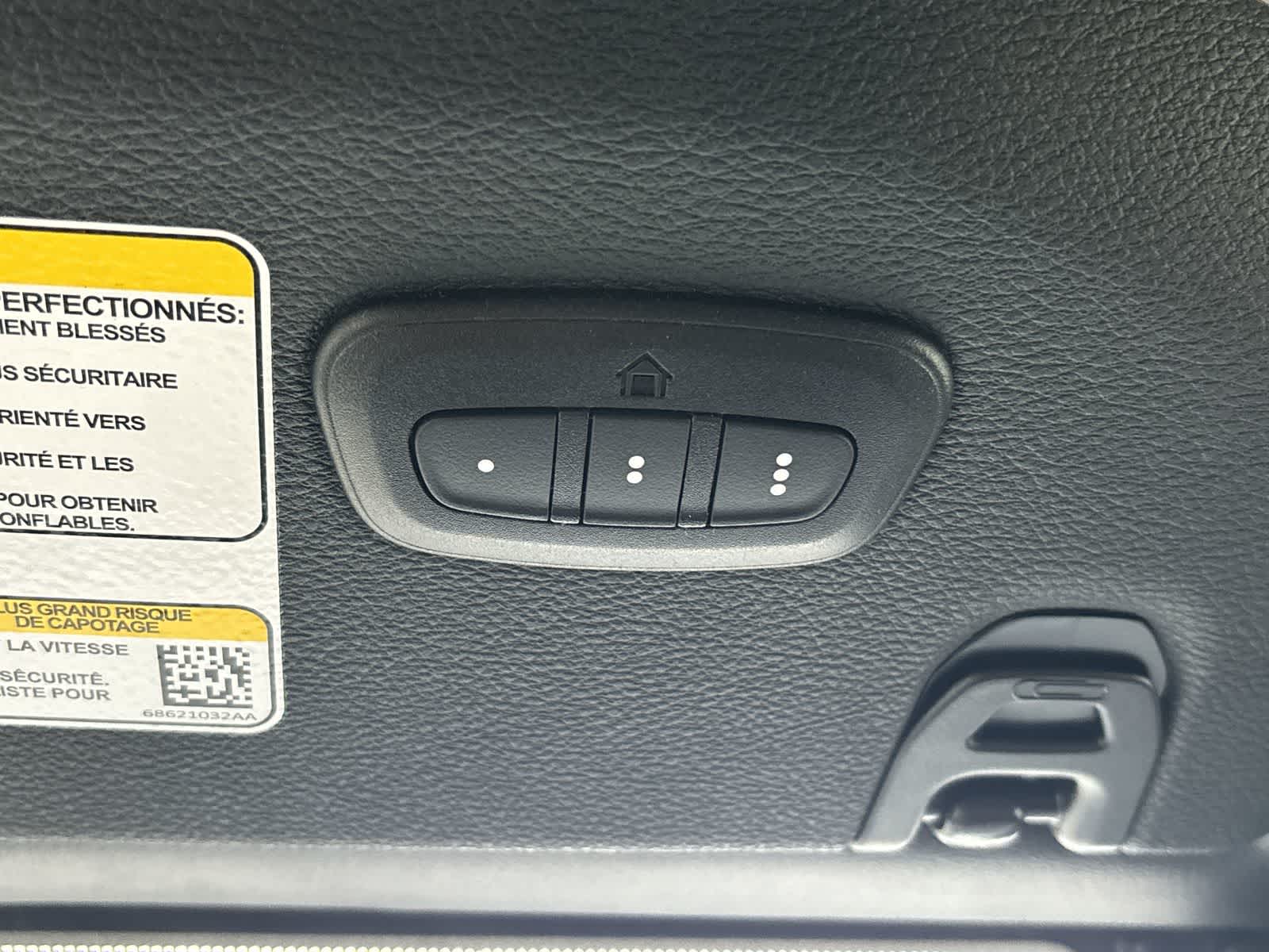 Thumbnail: 2026 Jeep Wrangler - 25