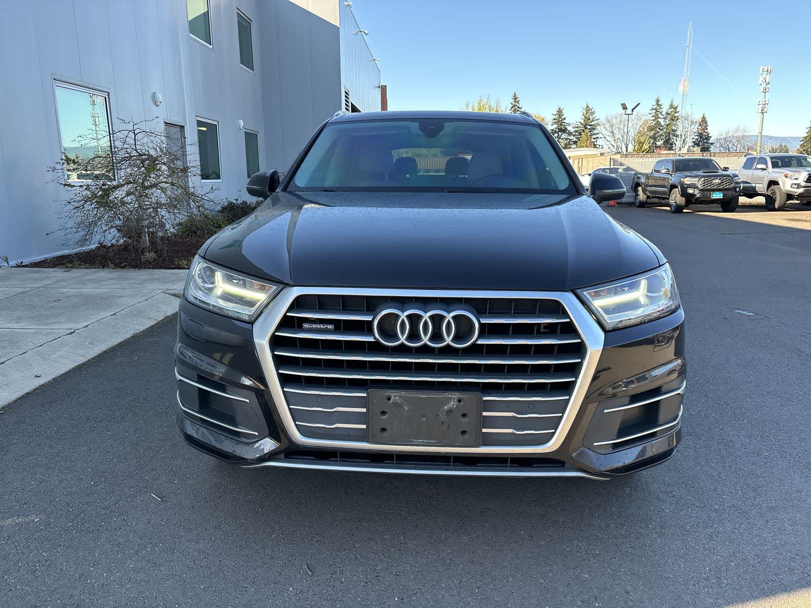 Thumbnail: 2019 Audi Q7 - 7