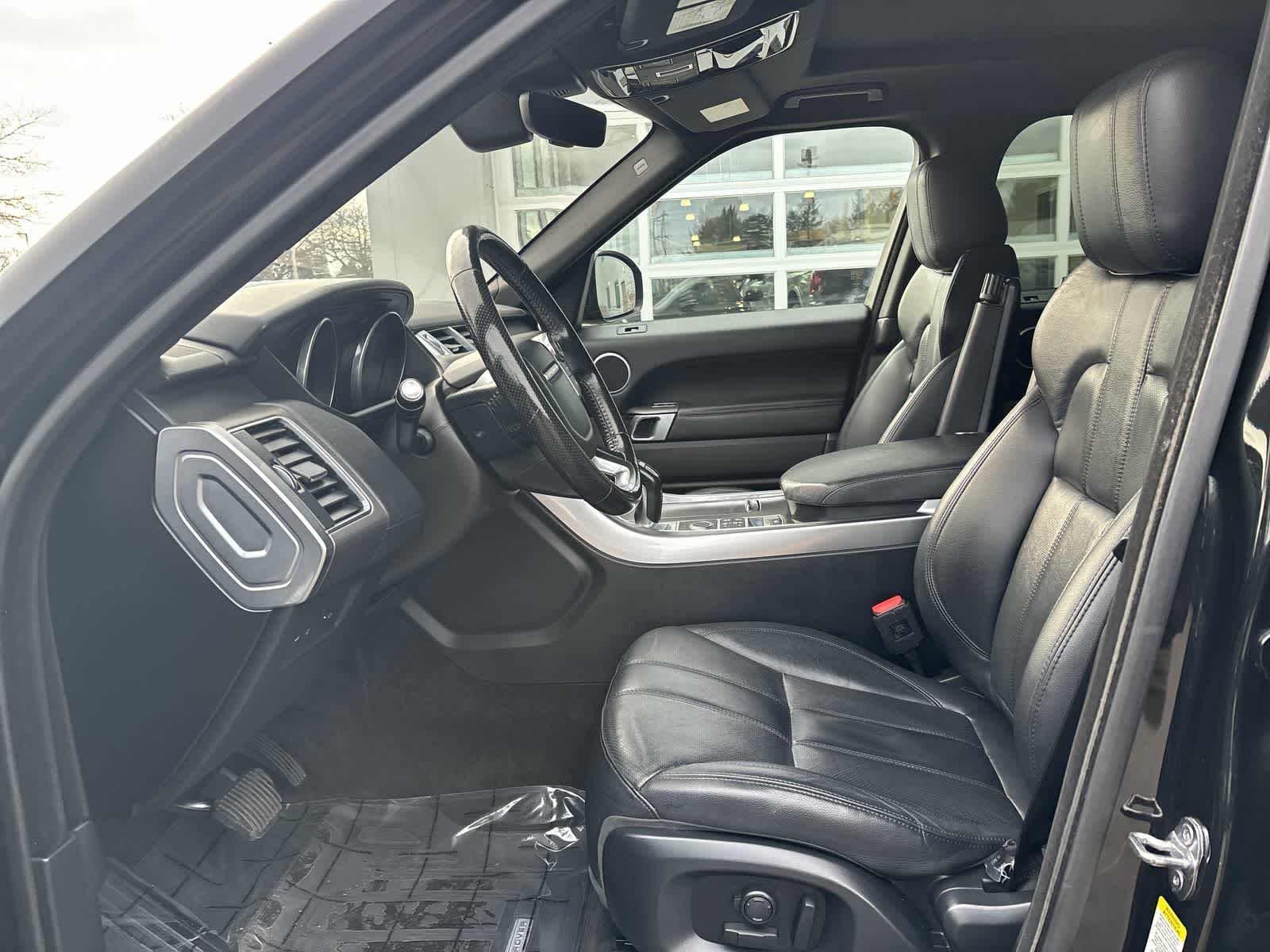 Thumbnail: 2017 Land Rover Range Rover Sport - 7