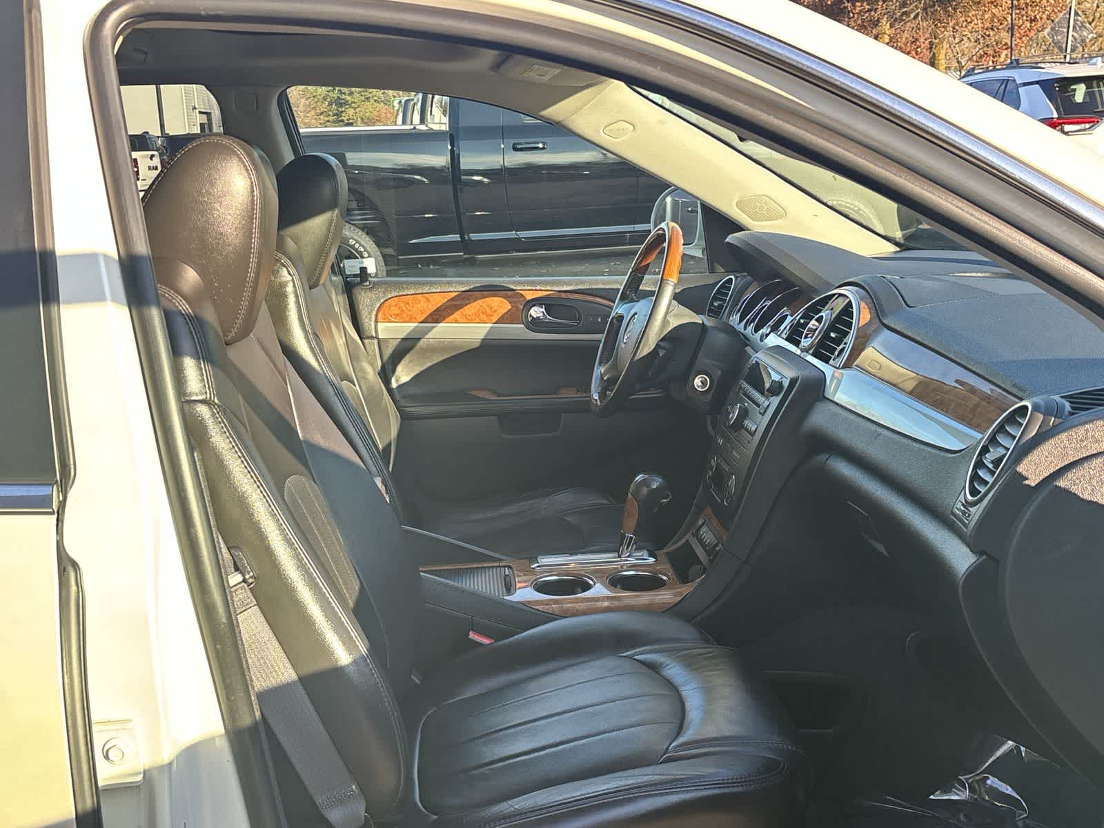 Thumbnail: 2012 Buick Enclave - 9