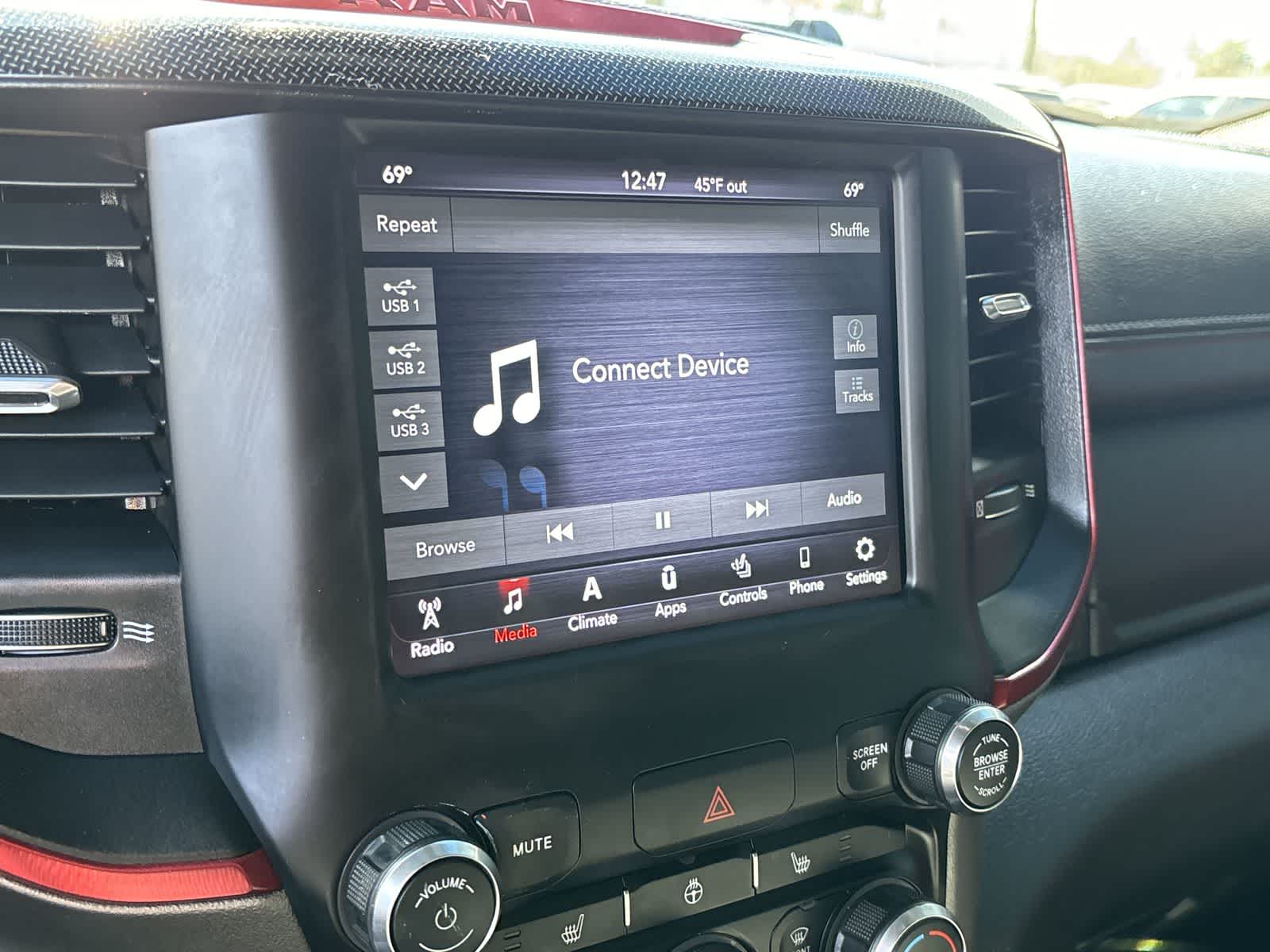 Thumbnail: 2020 RAM 1500 - 17