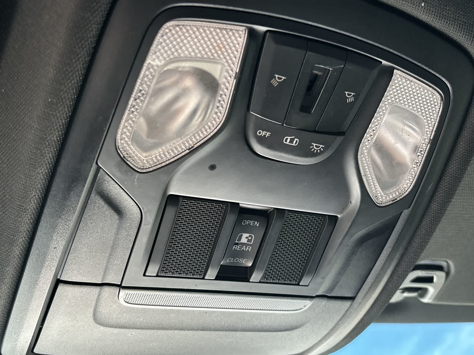 Thumbnail: 2020 RAM 1500 - 28