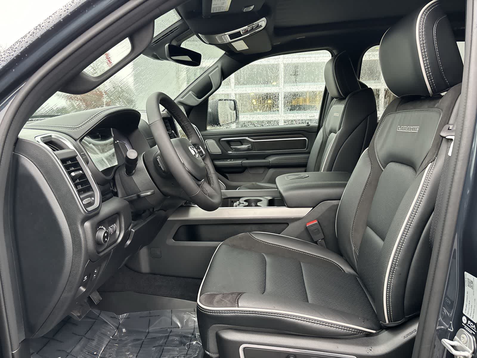 Thumbnail: 2026 RAM 1500 - 9