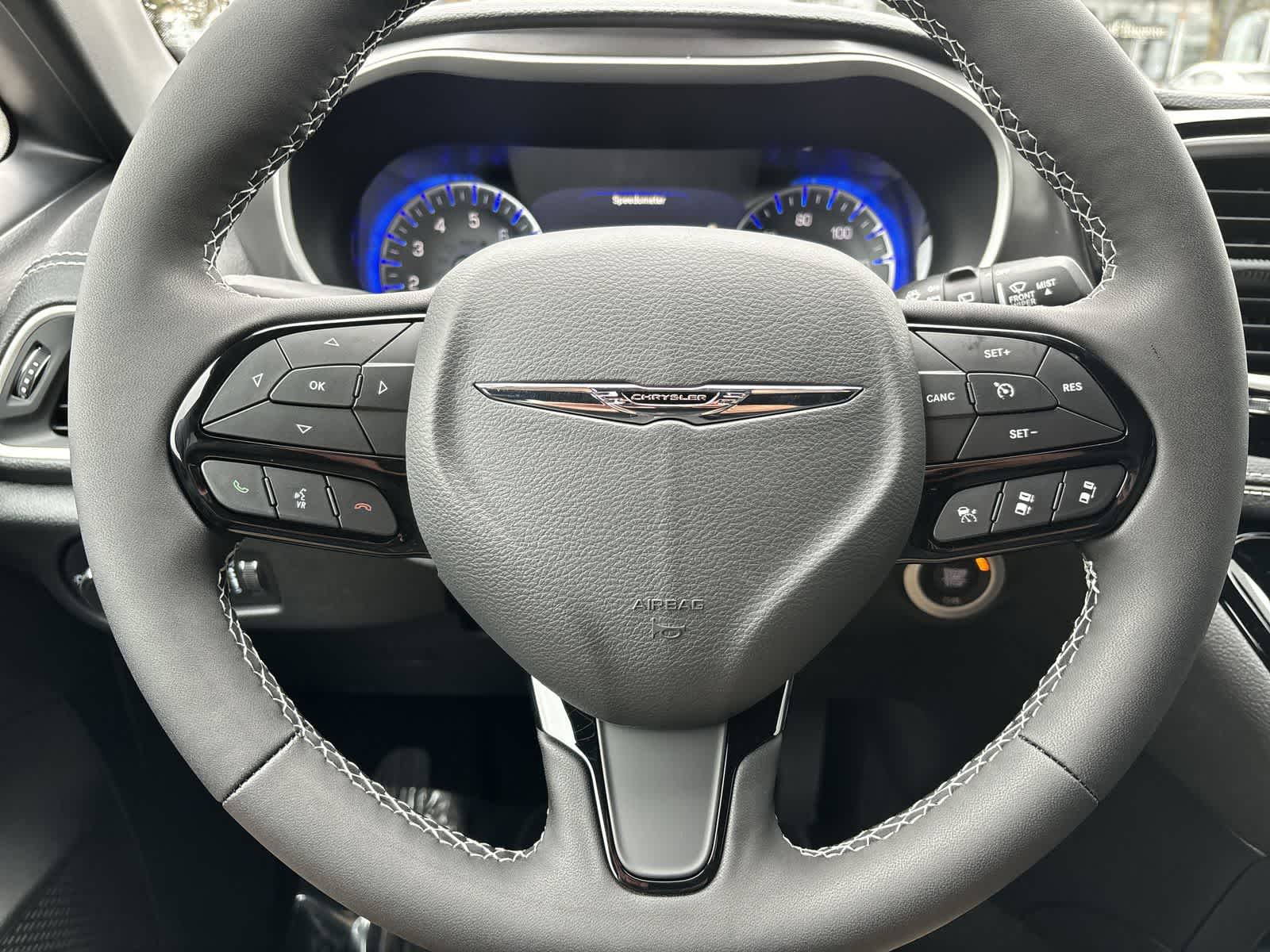 Thumbnail: 2026 Chrysler Pacifica - 13