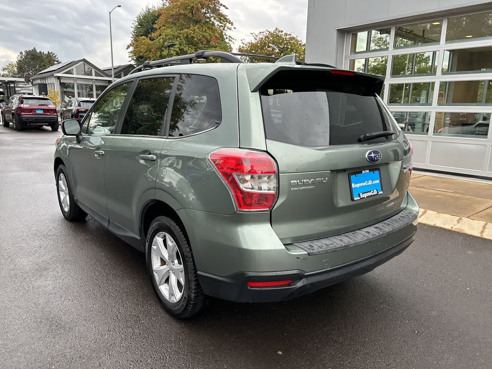 2016 Subaru Forester 2.5i Limited photo 2