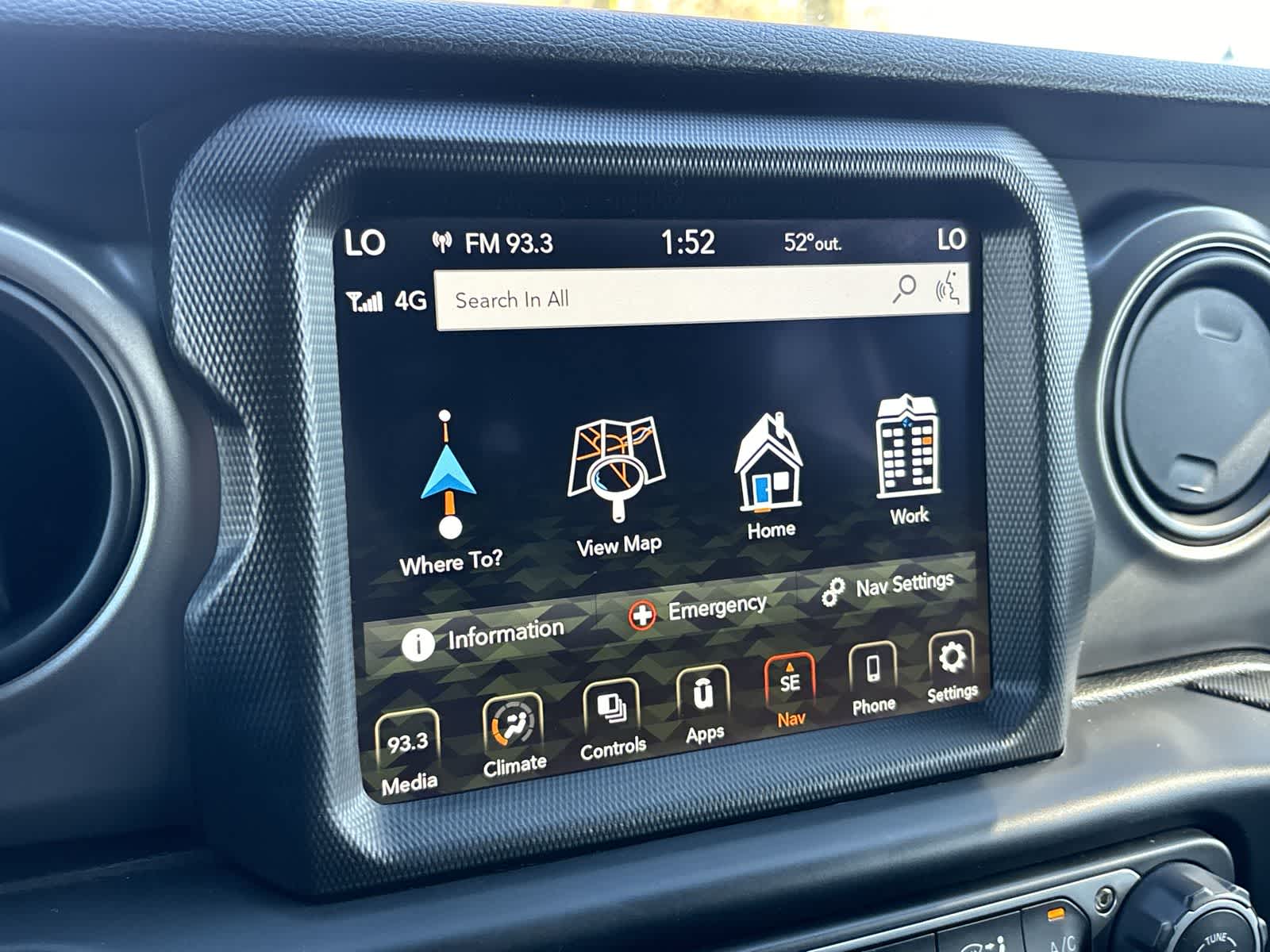 Thumbnail: 2021 Jeep Wrangler - 21