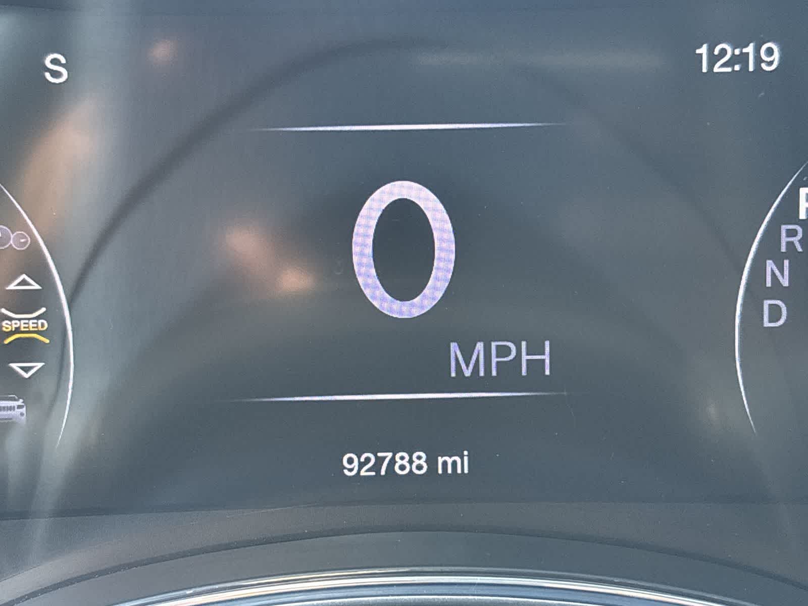 Thumbnail: 2019 Jeep Grand Cherokee - 15