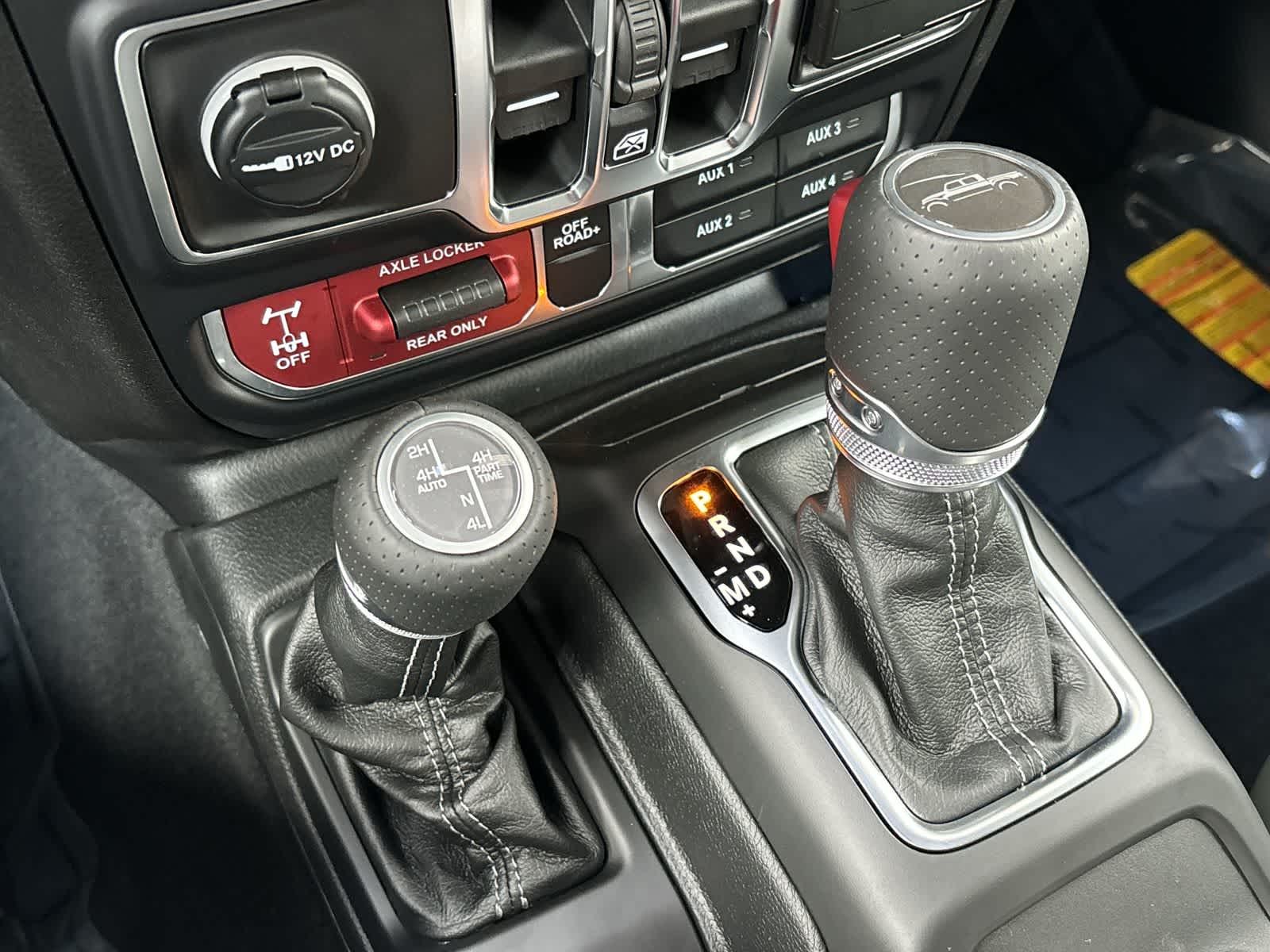 Thumbnail: 2026 Jeep Gladiator - 25