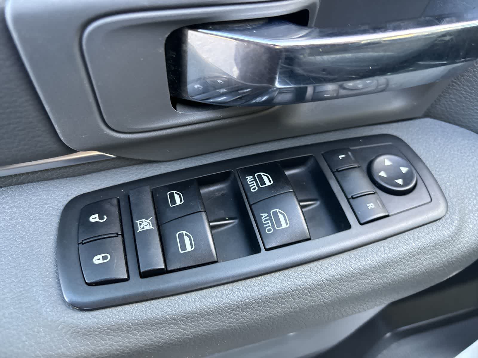 Thumbnail: 2013 RAM 1500 - 9