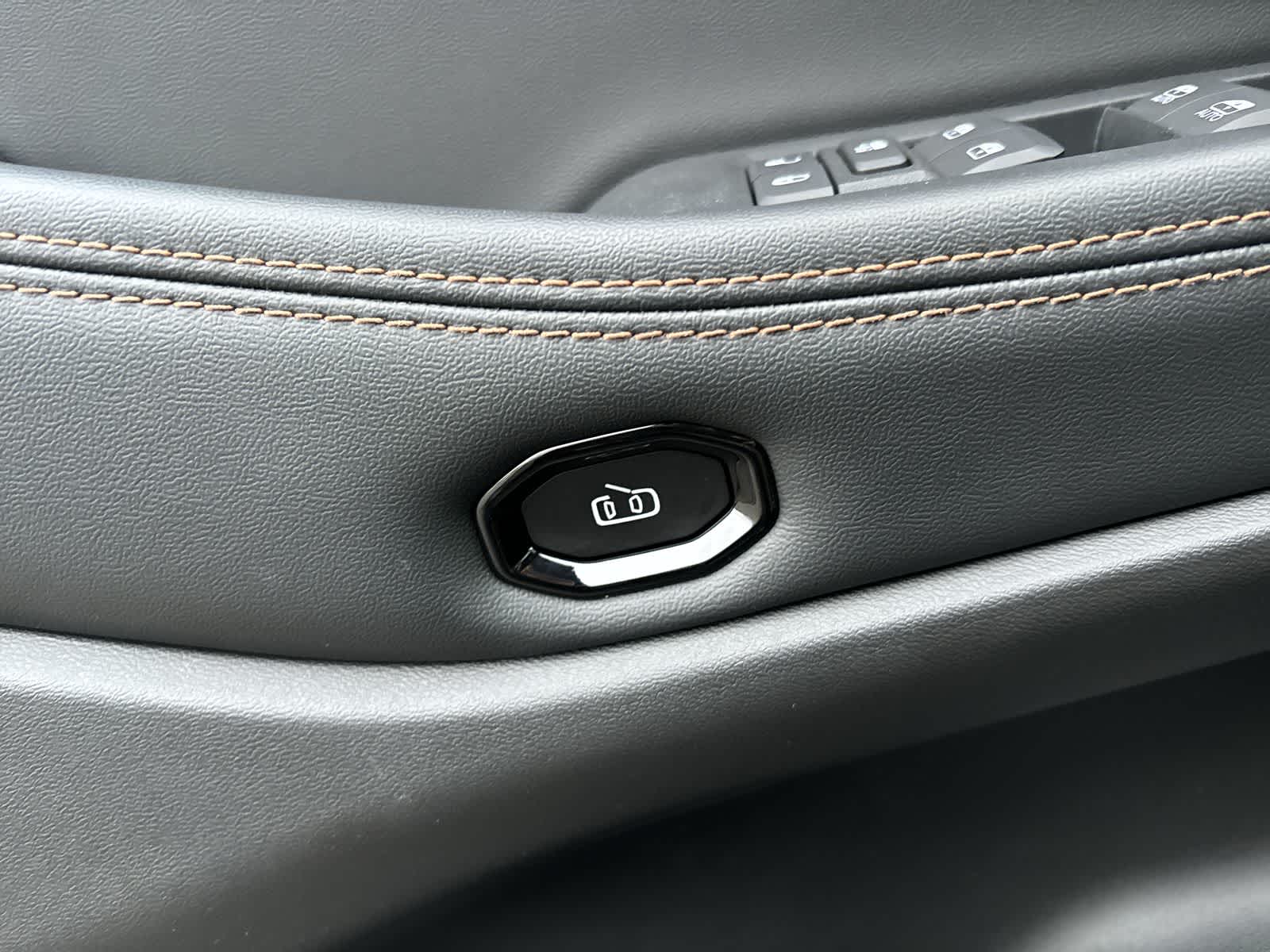 Thumbnail: 2026 Jeep Cherokee - 25