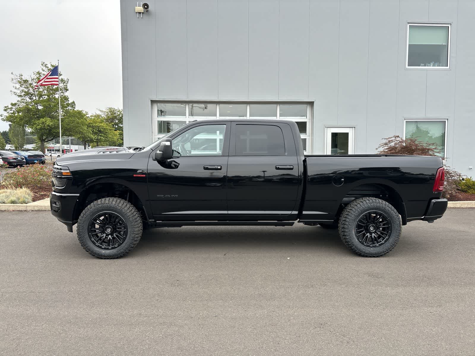 2025 Ram 2500 Laramie photo 2