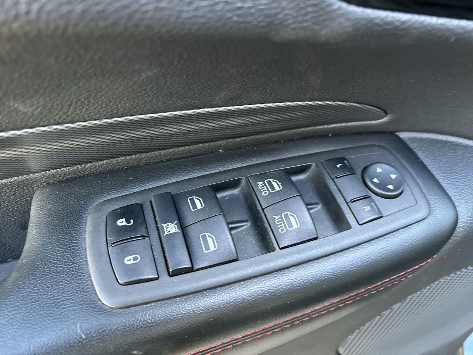 Thumbnail: 2023 Dodge Durango - 8