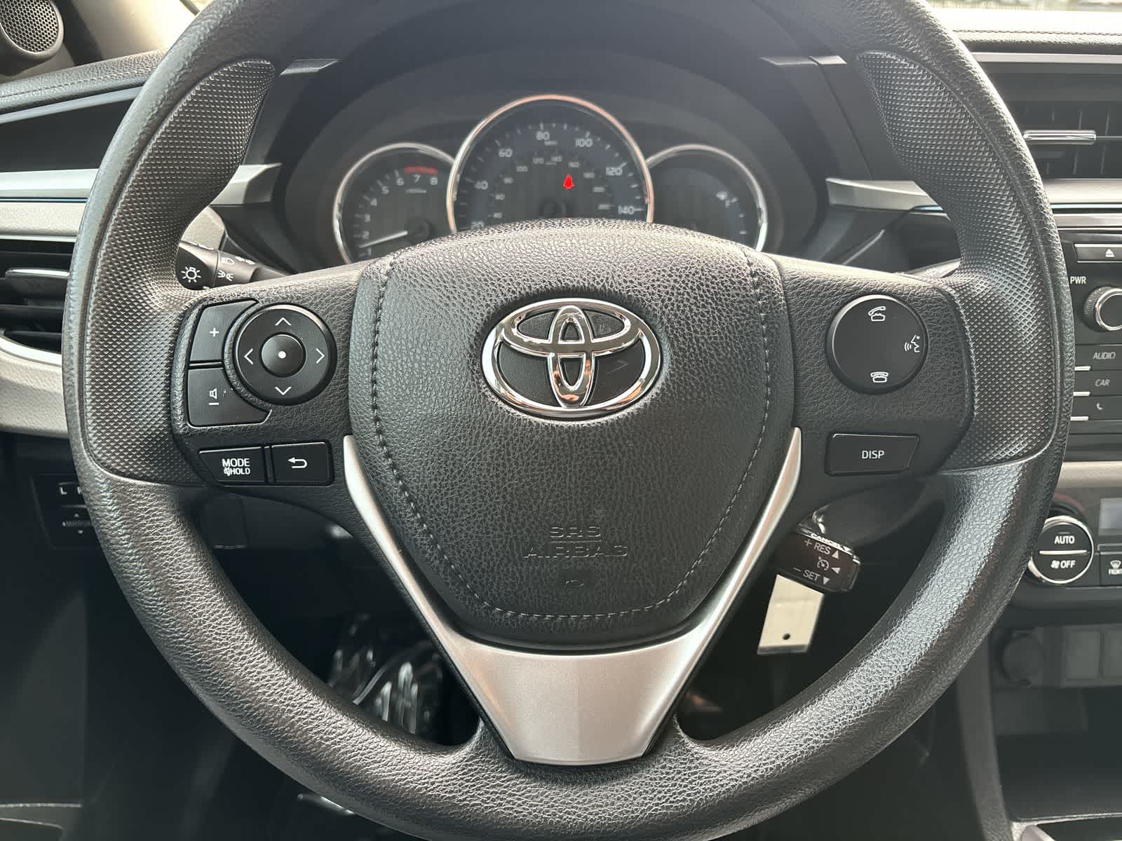 Thumbnail: 2015 Toyota Corolla - 12