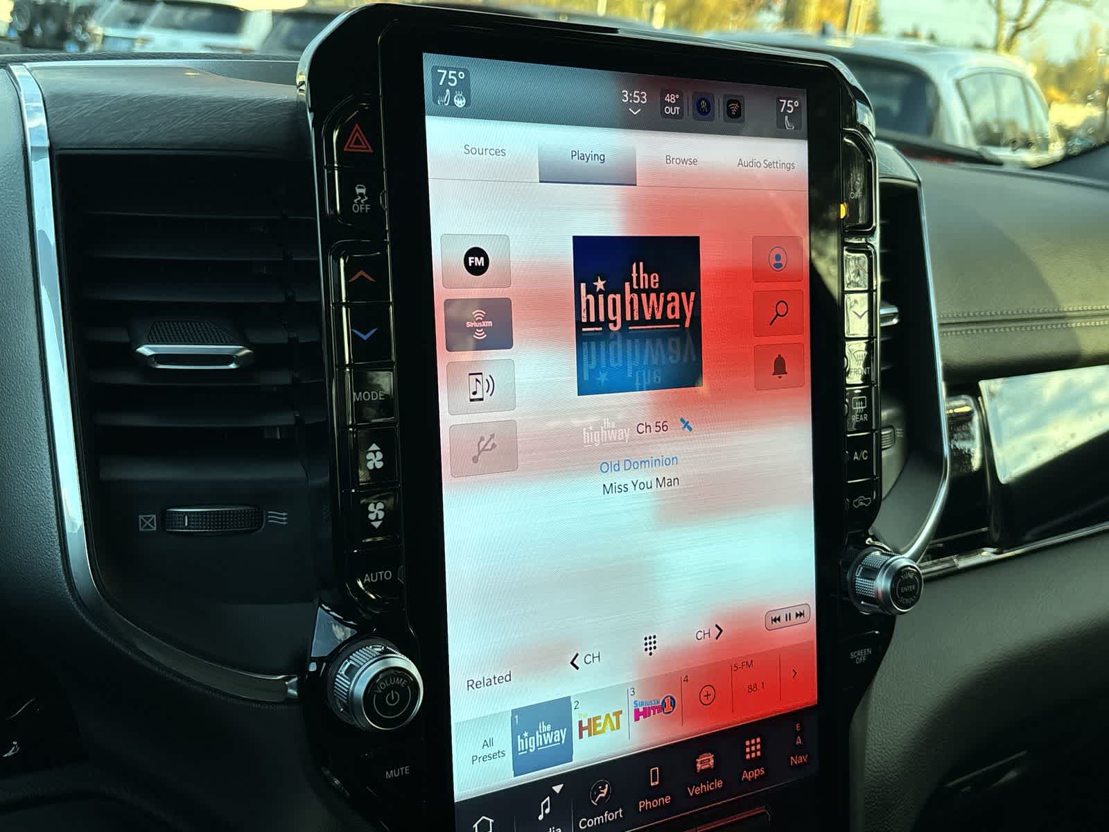 Thumbnail: 2026 RAM 1500 - 18