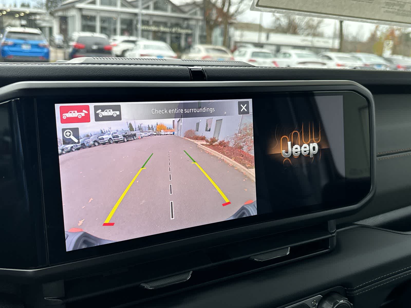 Thumbnail: 2026 Jeep Gladiator - 25