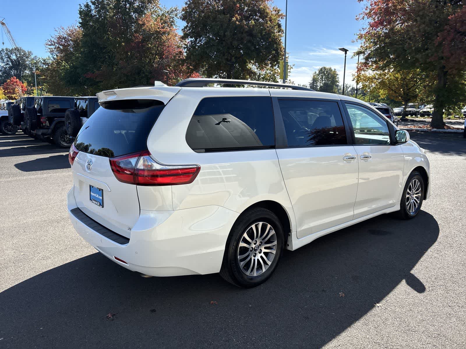 Used 2020 Toyota Sienna XLE 7 Passenger Auto Access Seat Van