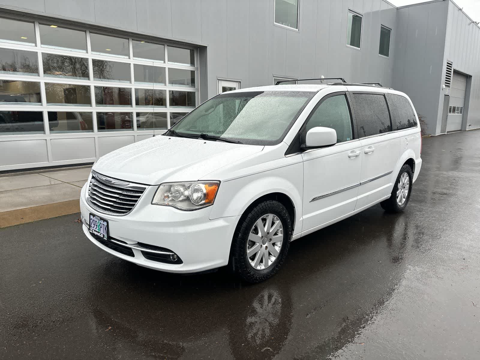 2016 Chrysler Town & Country Touring -
                  Eugene, OR