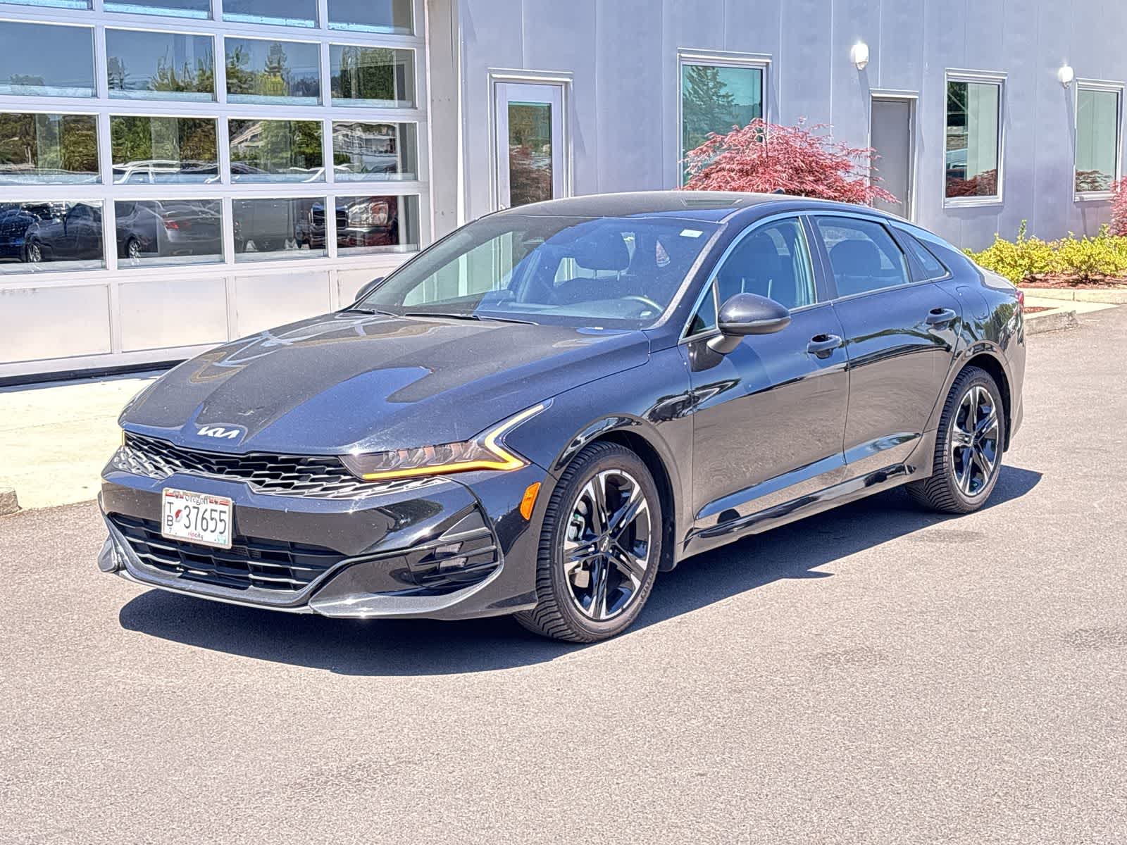 Thumbnail: 2022 Kia K5 - 1