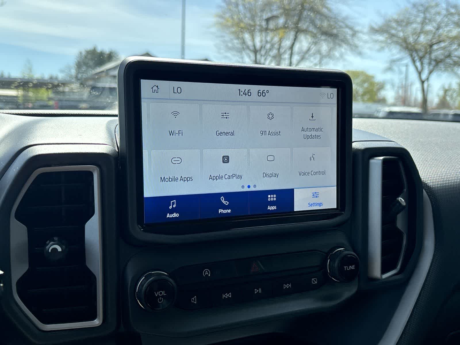 Thumbnail: 2022 Ford Bronco Sport - 20