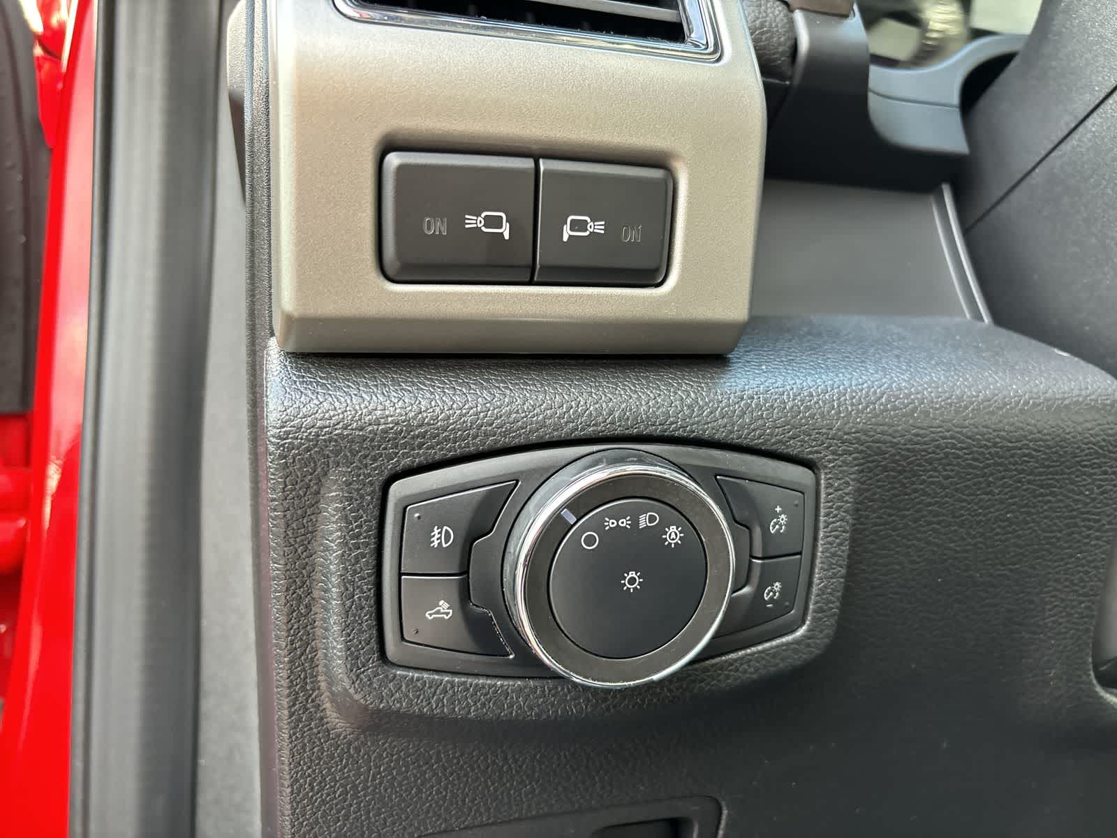 Thumbnail: 2020 Ford F-350 - 12