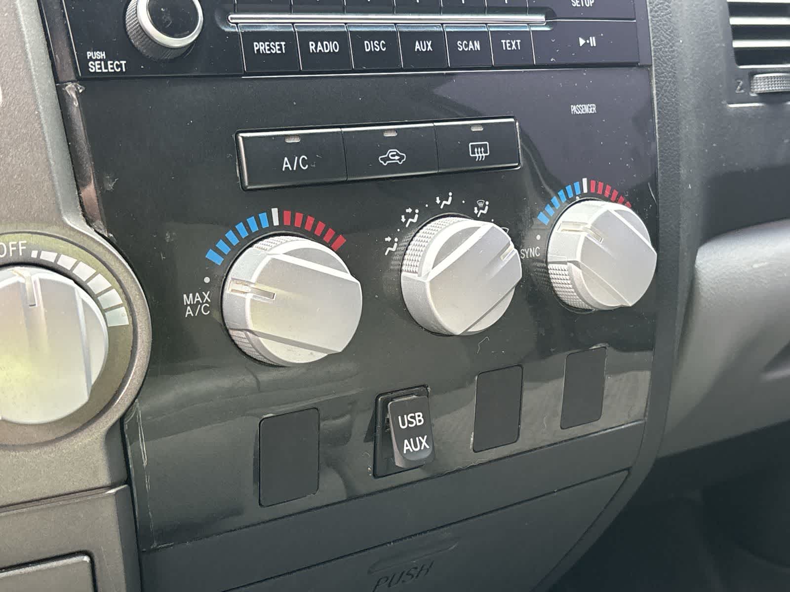 Thumbnail: 2010 Toyota Tundra - 13