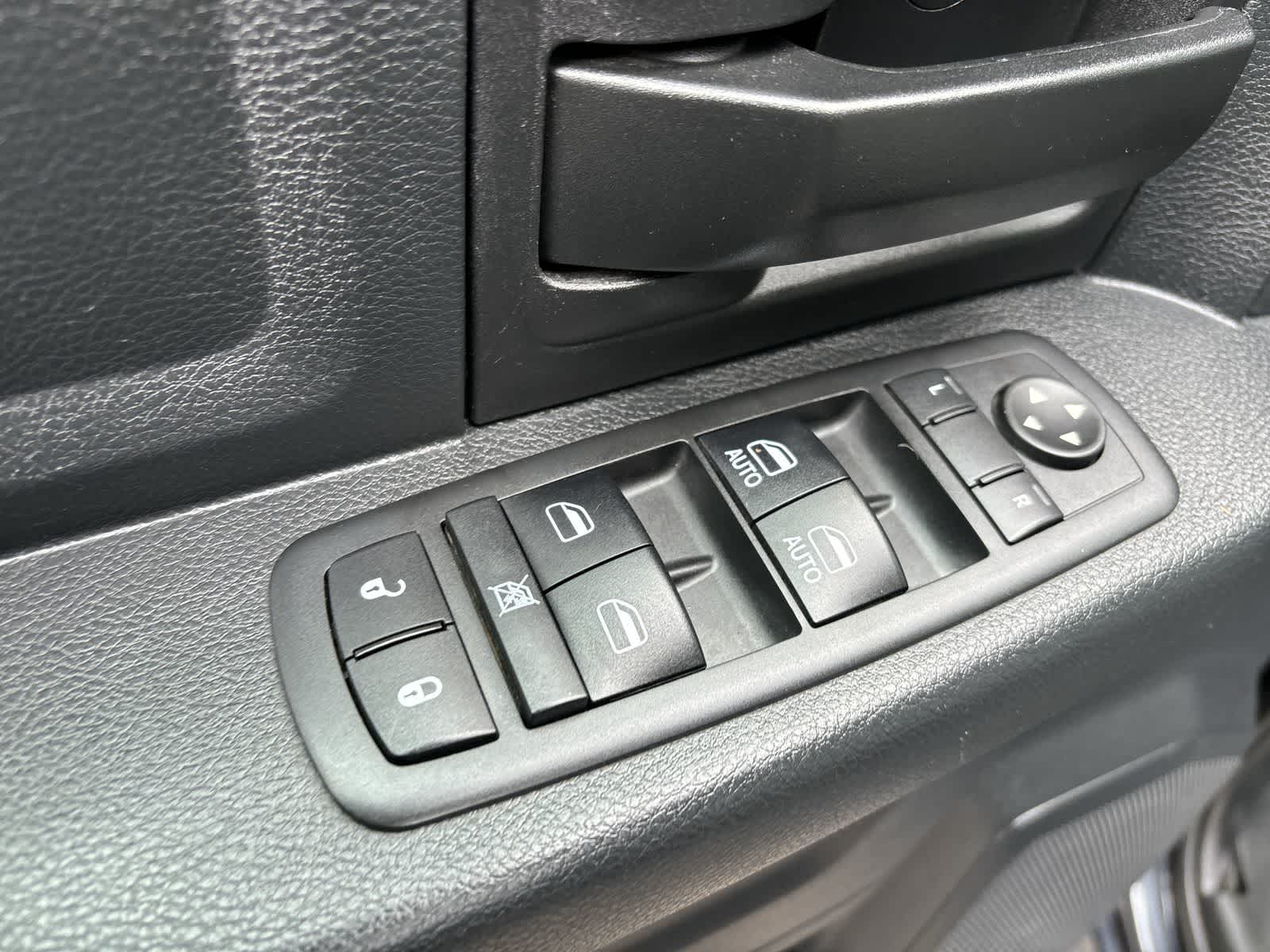Thumbnail: 2017 RAM 1500 - 10