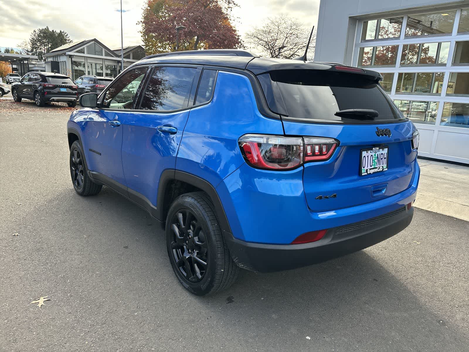 Thumbnail: 2022 Jeep Compass - 3
