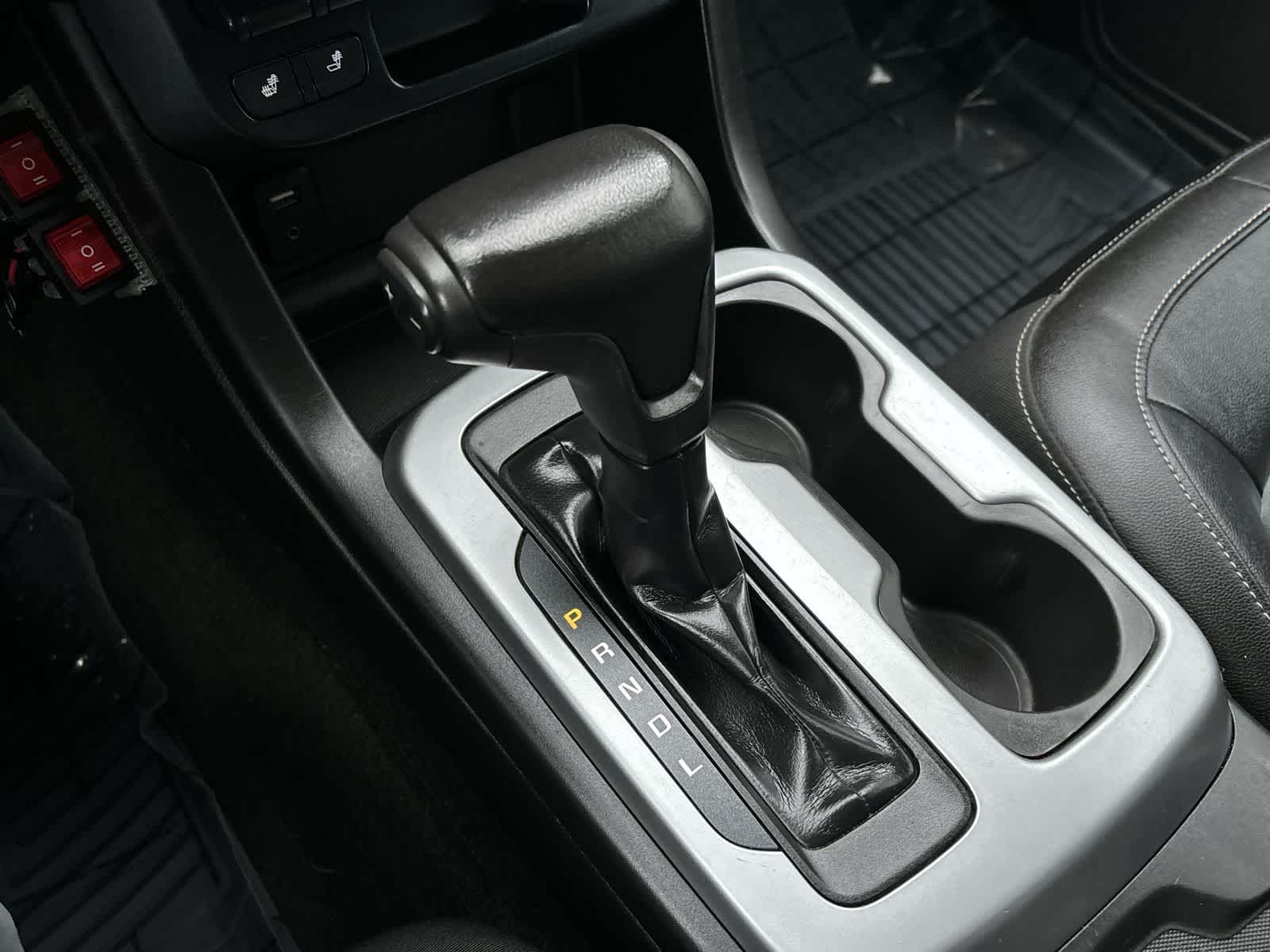 Thumbnail: 2017 Chevrolet Colorado - 26