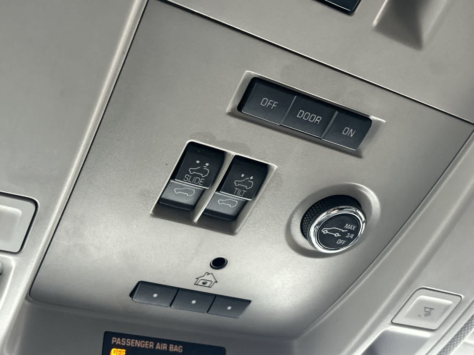 Thumbnail: 2015 GMC Yukon - 23