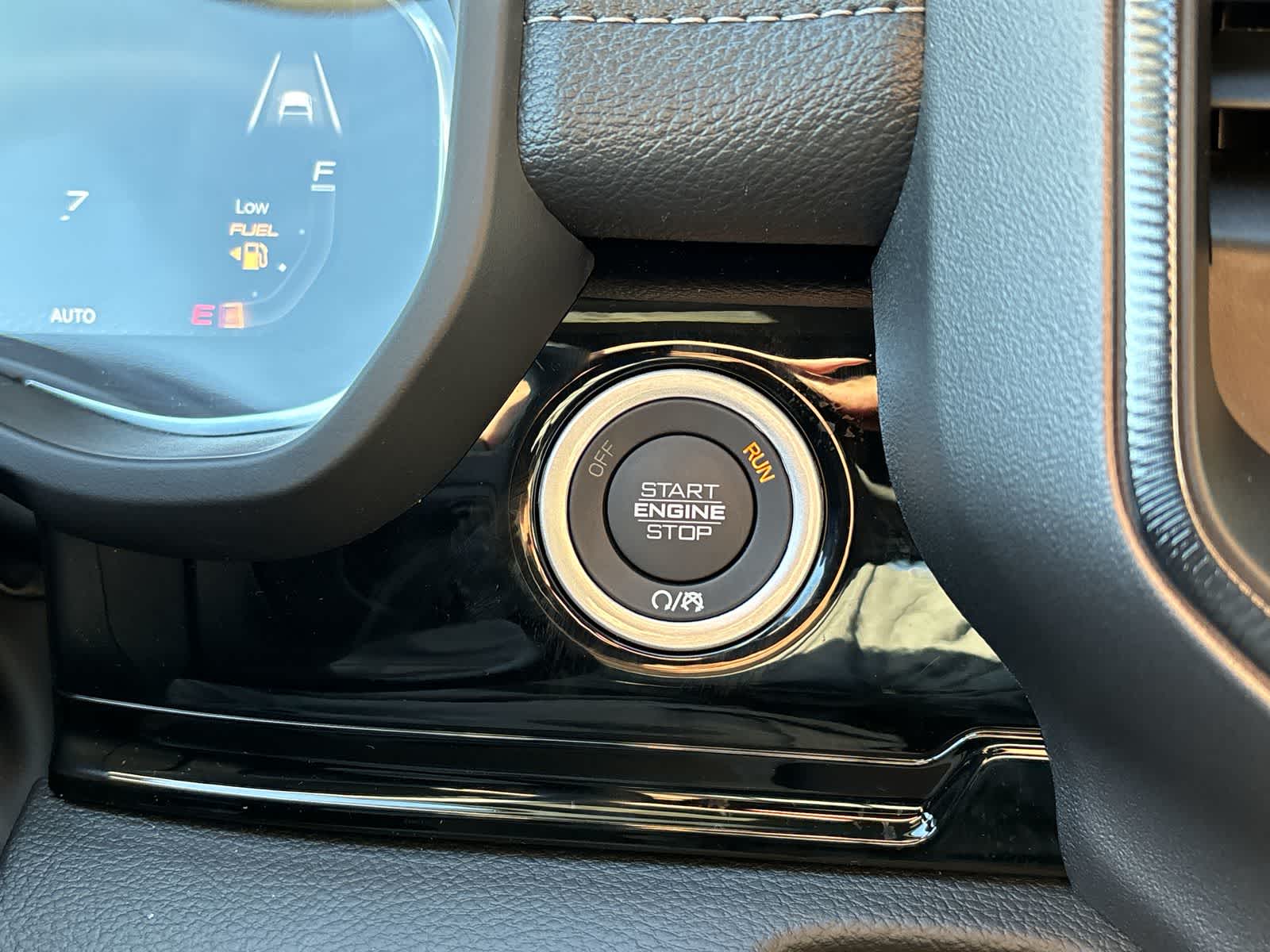 Thumbnail: 2026 RAM 1500 - 17