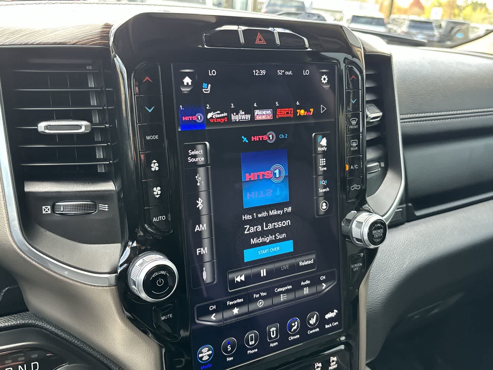 Thumbnail: 2020 RAM 1500 - 17