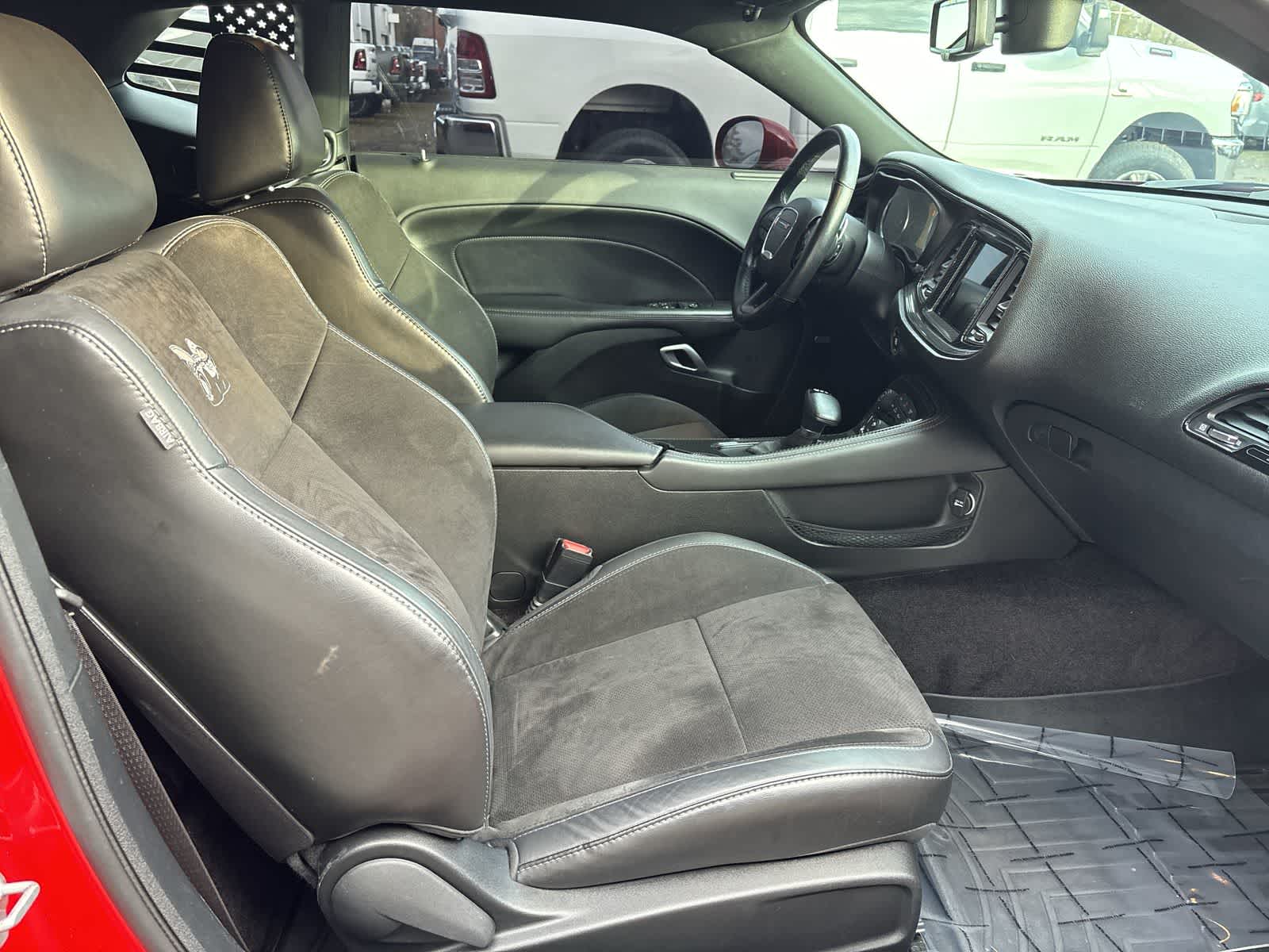 Thumbnail: 2018 Dodge Challenger - 7