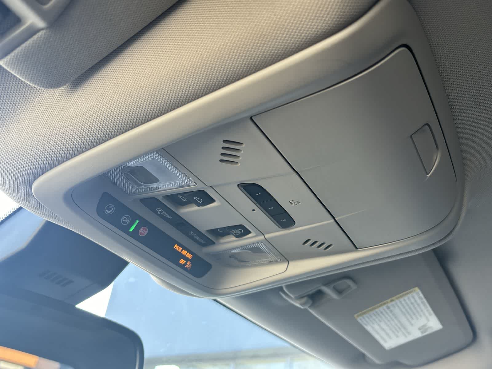 Thumbnail: 2023 GMC Terrain - 30