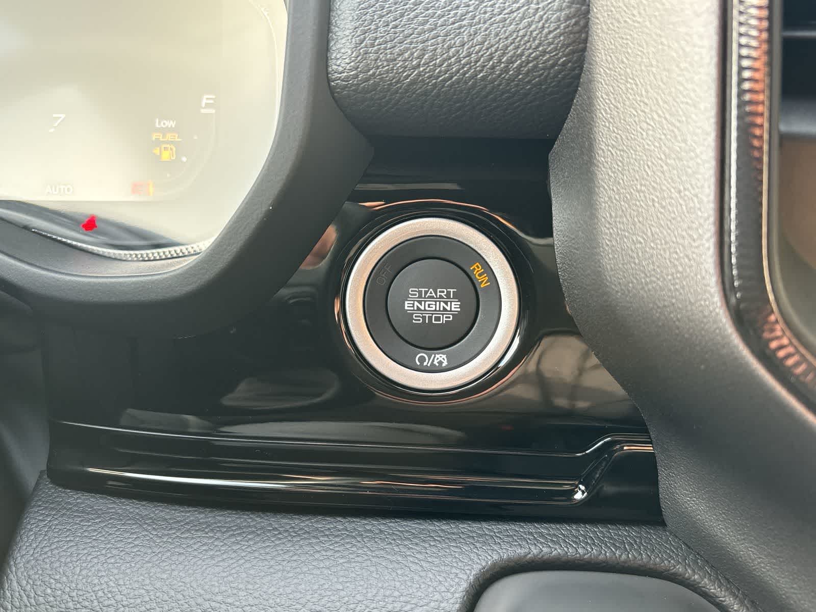 Thumbnail: 2026 RAM 1500 - 25