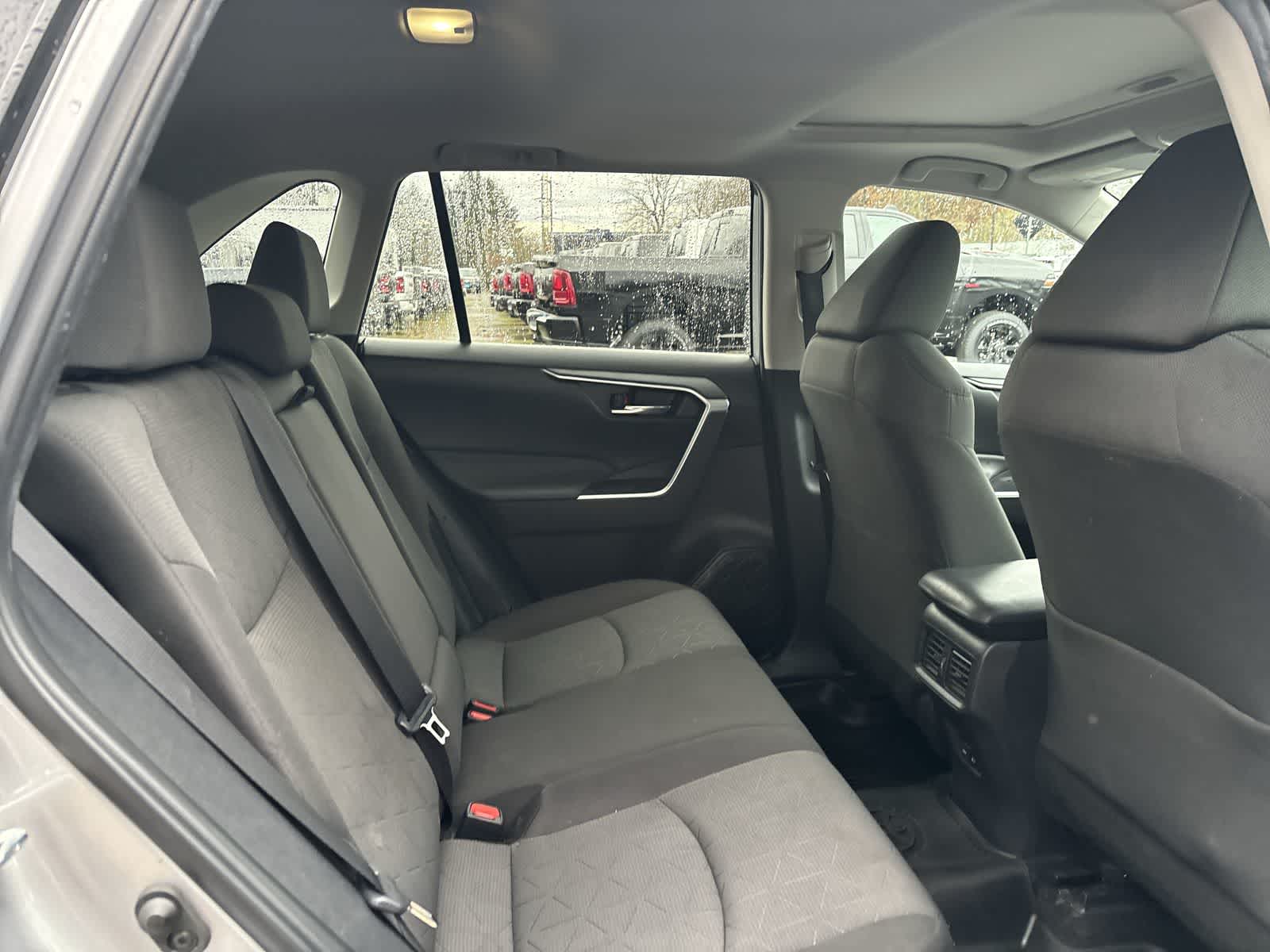 Thumbnail: 2022 Toyota RAV4 - 5