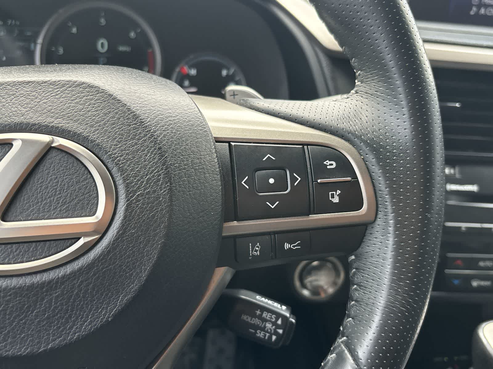 Thumbnail: 2020 Lexus RX - 15