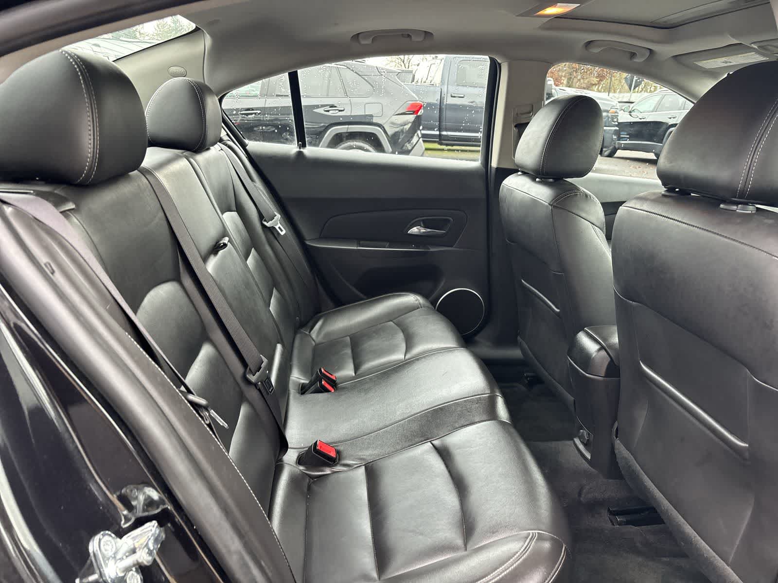 Thumbnail: 2016 Chevrolet Cruze - 5