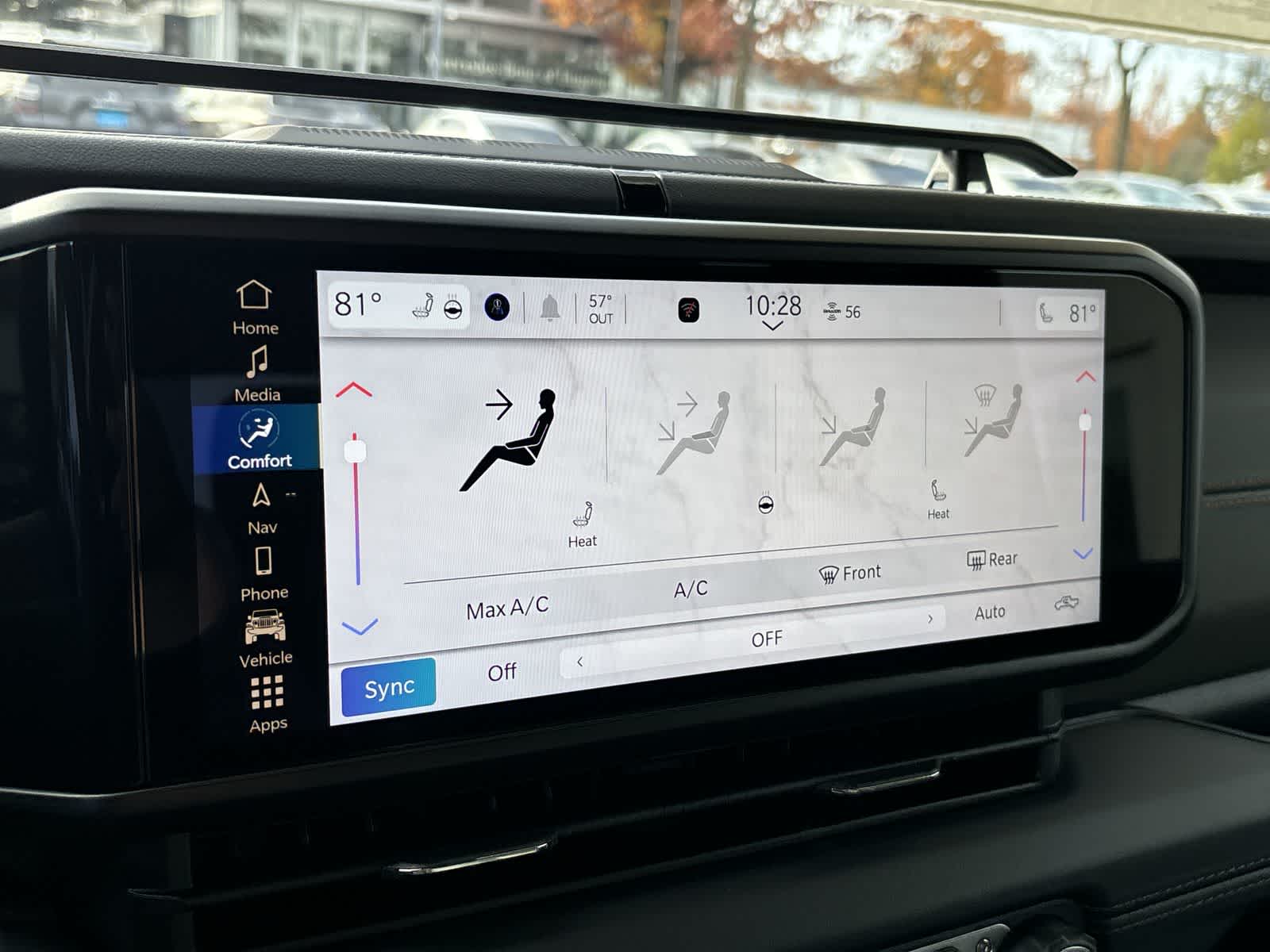 Thumbnail: 2025 Jeep Gladiator - 18