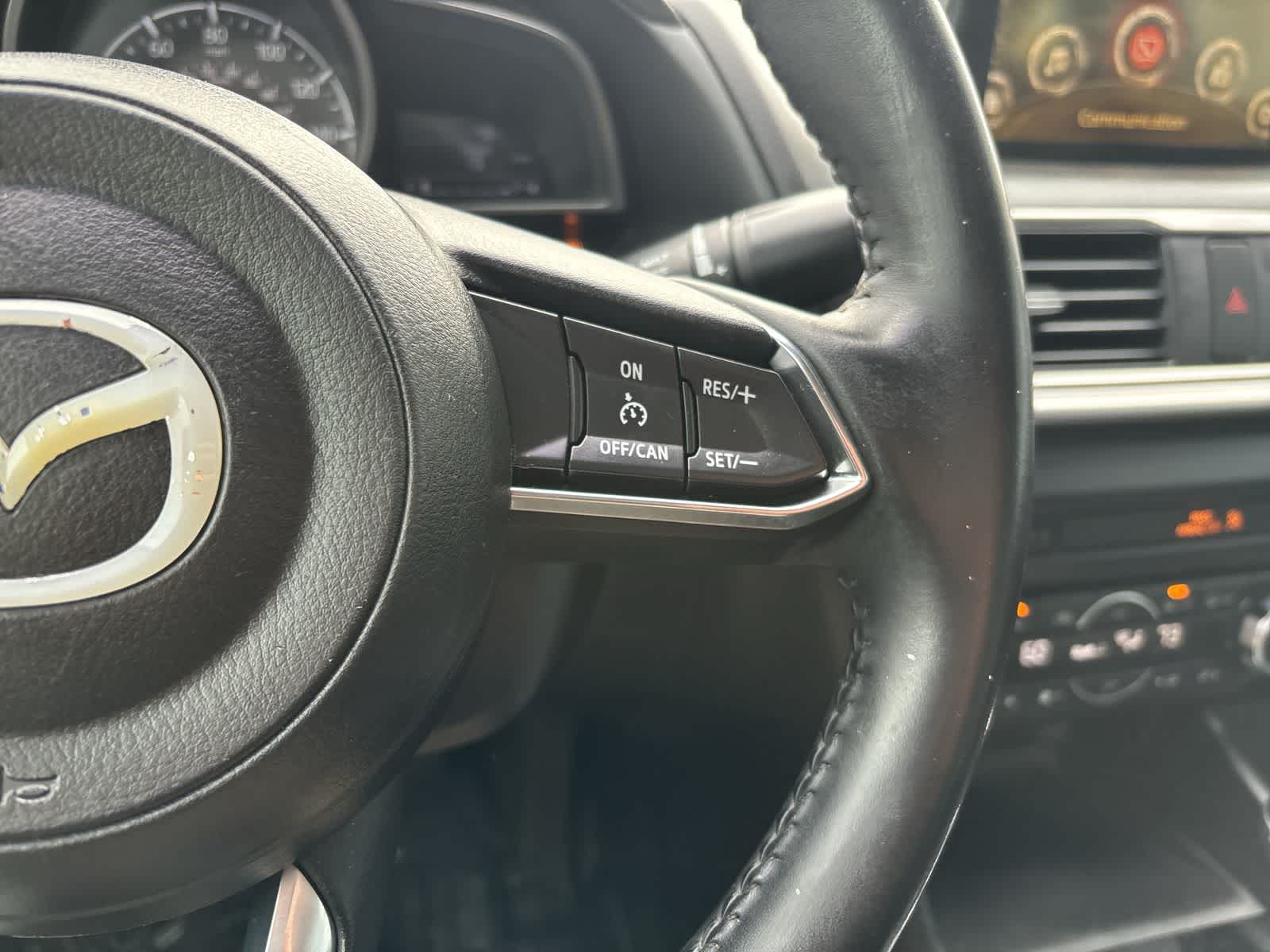 Thumbnail: 2018 Mazda Mazda3 - 14