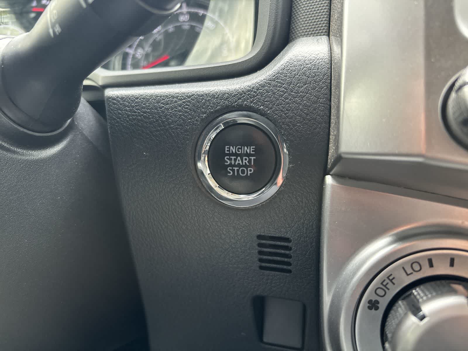 Thumbnail: 2021 Toyota 4Runner - 28